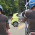'Semoga Ebit Lew beri kereta kepada abang ini' - Netizen sebak tengok lelaki kendong anak sambil tunggang motosikal