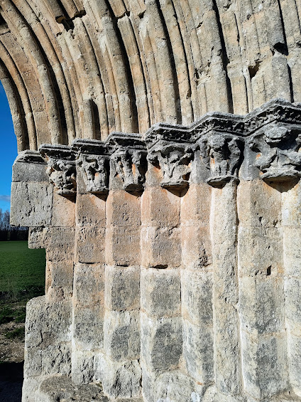 Imagen: Detalle Arco de San Miguel de Mazarredo