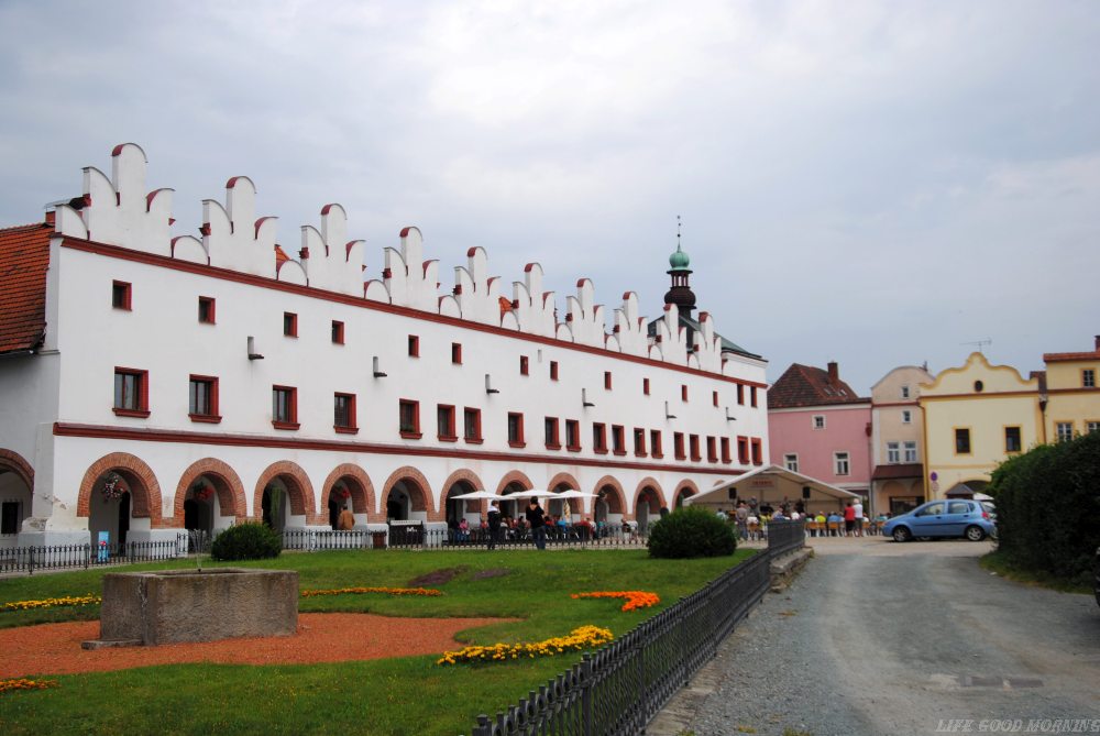 Między Piekłem, a Rozkoszą - Nowe Miasto nas Metują. 