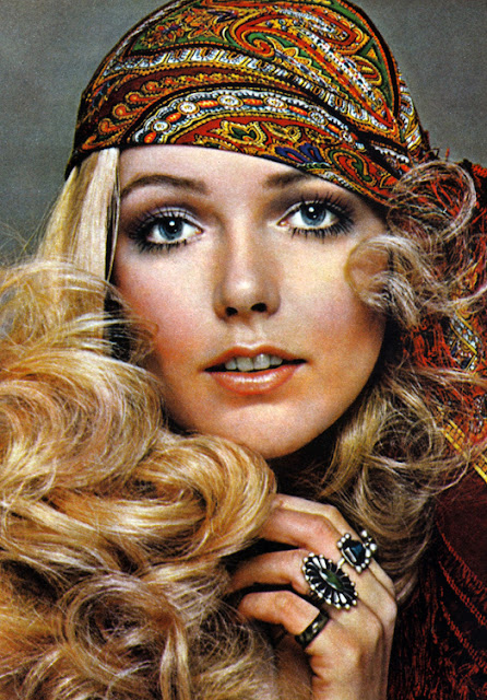 1970s-hair-and-makeup-styles