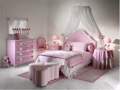 Bedroom Furniture  Teenagers on Space Kids And Teenagers Love Pink Color For Their Bedroom Furniture