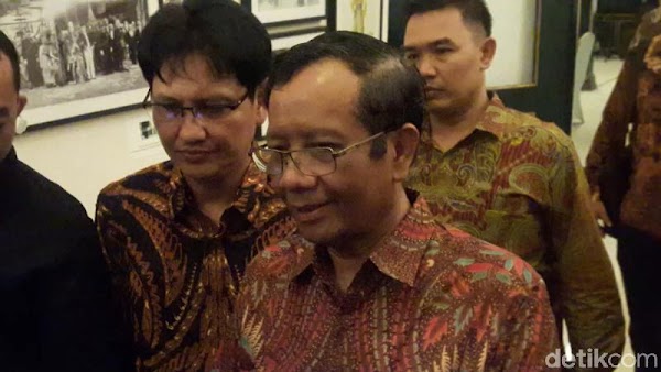 Politikus PDIP Nilai Mahfud MD Merendahkan Habib Rizieq