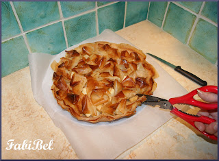 Lace apple pie with Armagnac