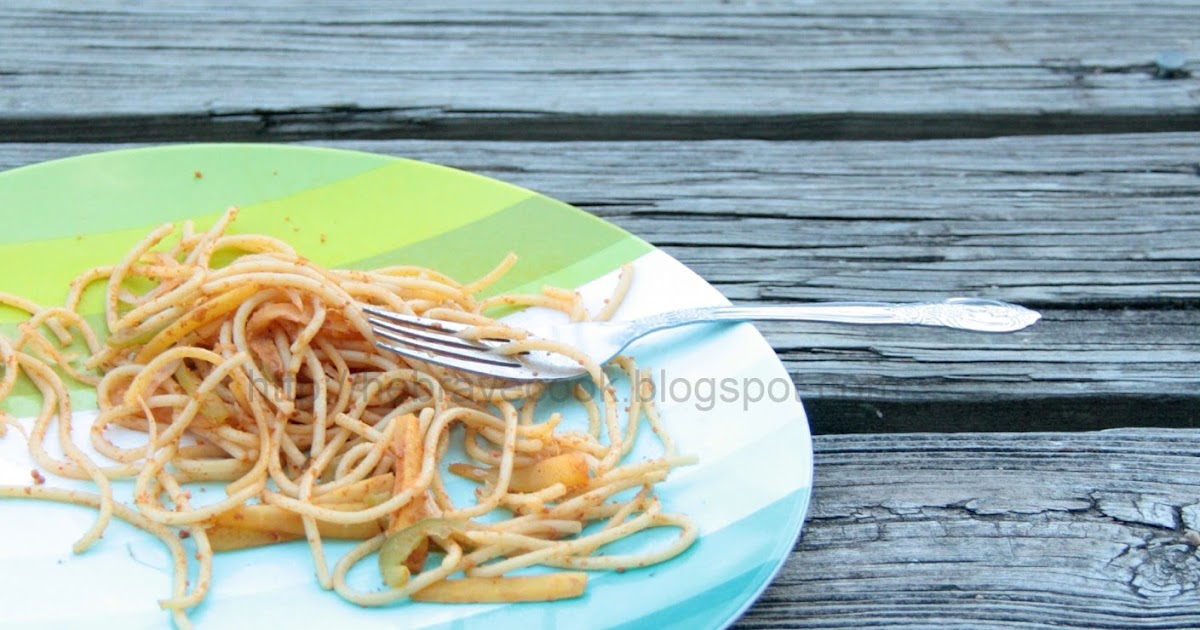 The Brave Cook: Easy Eggless Pad Thai Noodles with Vegetables