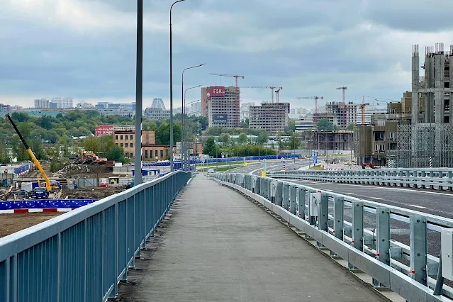 автомобильный мост через затон Новинки, набережная Марка Шагала