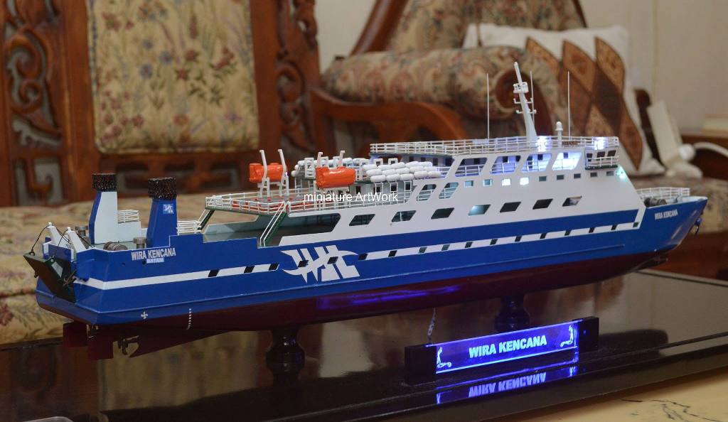 harga jual miniatur kapal km wira kencana feri passenger ship termurah