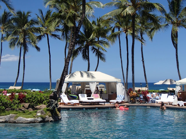 Grand Wailea pool and cabanas