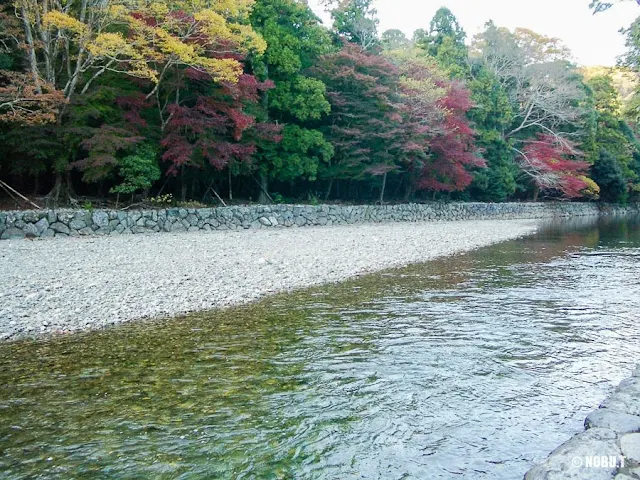 伊勢神宮「皇大神宮（内宮）」・五十鈴川