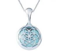 <a target="_blank" rel="nofollow" href="http://www.amazon.com/Misfit-Bloom-Necklace-Stainless-Steel/dp/B00JX8A6PO/?_encoding=UTF8&camp=3626&creative=24790&keywords=smart%20jewelry&linkCode=ur2&qid=1451417282&s=electronics&sr=1-6&tag=souswor-21">Misfit necklace</a><img src="http://ir-in.amazon-adsystem.com/e/ir?t=souswor-21&l=ur2&o=31" width="1" height="1" border="0" alt="" style="border:none !important; margin:0px !important;" />