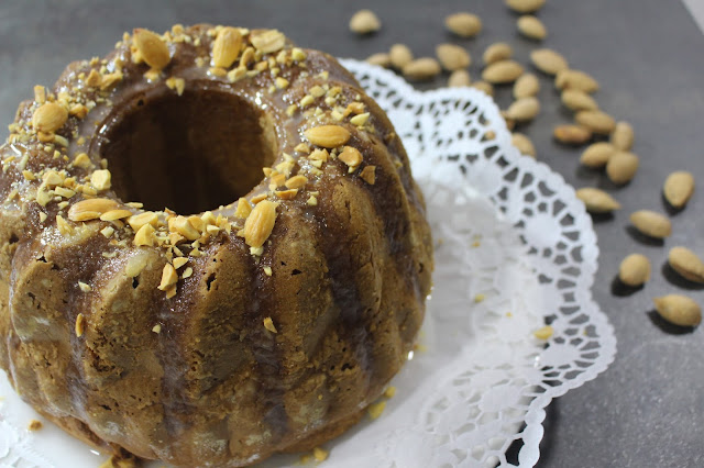 Bundt Cake de helado de Turron