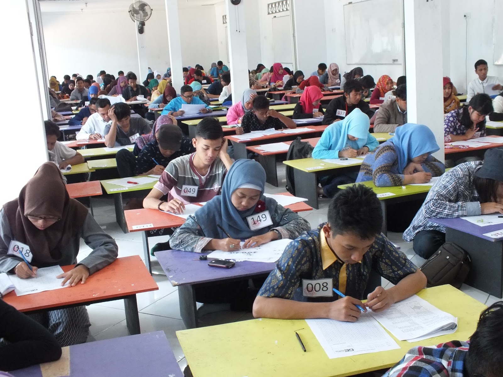 Test yang diujikan adalah Psikotest dan akademik dengan 100 soal Bahasa Inggris 40 soal beserta Test Koran Untuk test potensi akademik dna psikotesnya ini