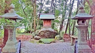 人文研究見聞録：下諏訪神社（弥彦村） ［新潟県］