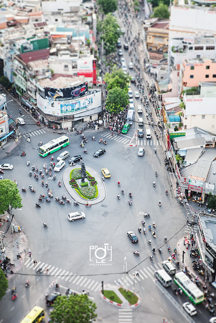 Phu Dong traffic-circle