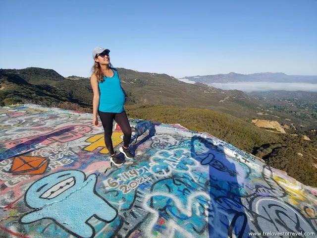 How to get to Topanga Lookout Trailhead California