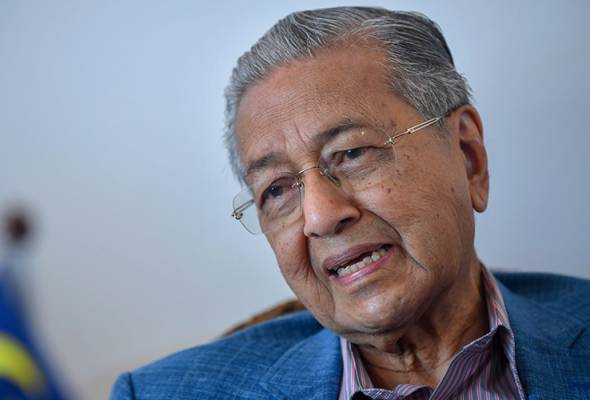 PRIHATIN!Jangan benci pada Rohingya yang jadi mangsa kezaliman-Dr Mahathir. TUN MAHATHIR: Kita sepatutnya kecam Myanmar dan Aung San Suu Kyi kerana kezaliman mereka dan bertindak menolak dagangan dengan mereka.