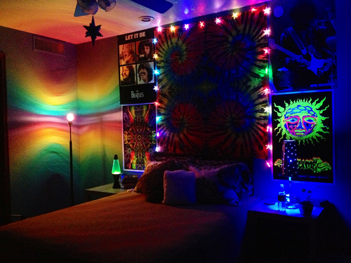 Trippy Bedroom Decor