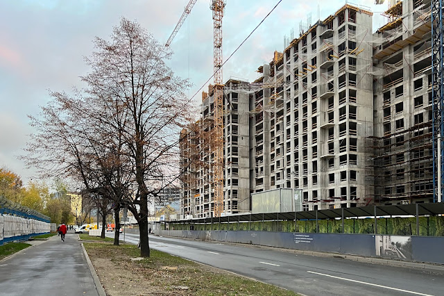 улица Дубовой Рощи, строящийся жилой комплекс «Достижение»