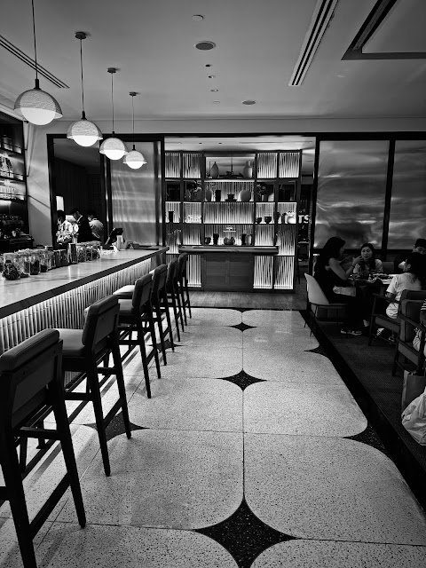Chatterbox, Mandarin Gallery