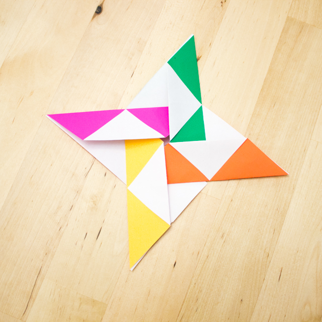 How to make origami paper quilts- such a fun kids' math art and craft idea to do with friends