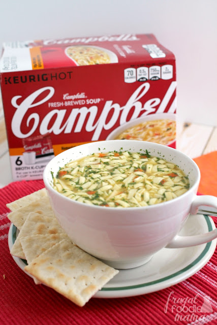 New Campbell’s® Fresh-Brewed Soup® Broth and Noodle Mixes are an easy, quick, and filling go-to snack option. #ad @campbells