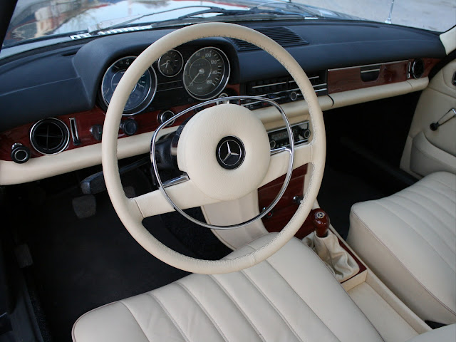 mercedes w115 interior