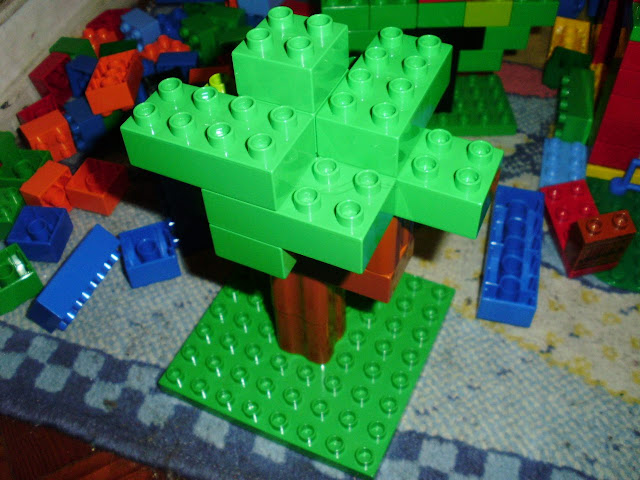 MOC LEGO Duplo árvore