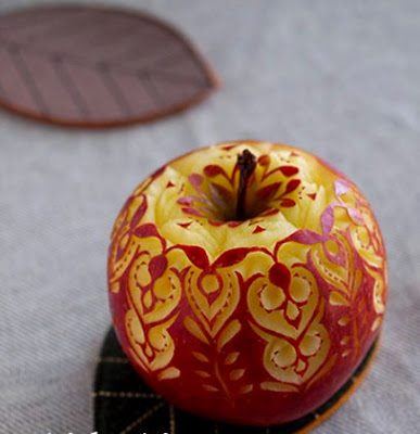 Amazing apple carving