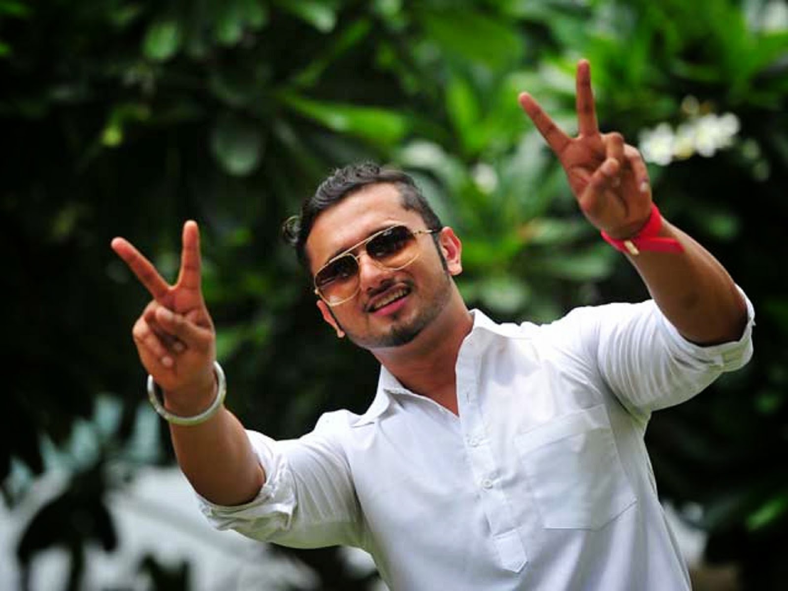 Yo Yo Honey Singh Hot HD Wallpaper Free