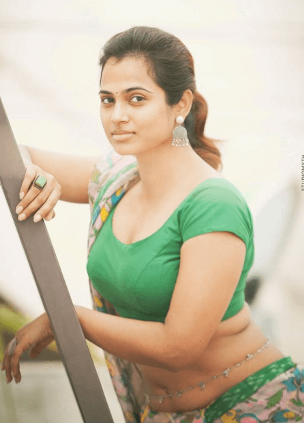 Bigg Boss 4 Tamil Ramya Pandan Hot Photos.