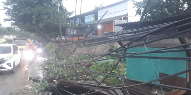 Cuaca Ekstrem Melanda Desa Caringin, Tangerang