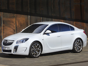 Opel Insignia OPC 2010 (4)