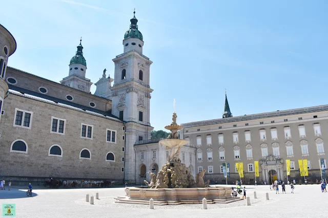 Residenzplatz en Salzburg, Austria