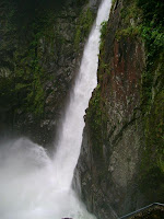 Impressive watefall enroute to Puyro