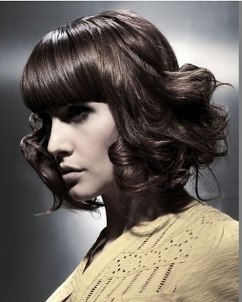 Frisuren mit Locken 2012/2013