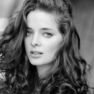 Shivaay Movie Co-actress Erika Kaar Wiki, Images And HD Wallpapers