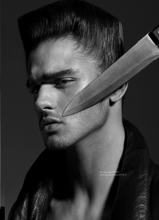 Marlon Teixeira — Knight Knife 