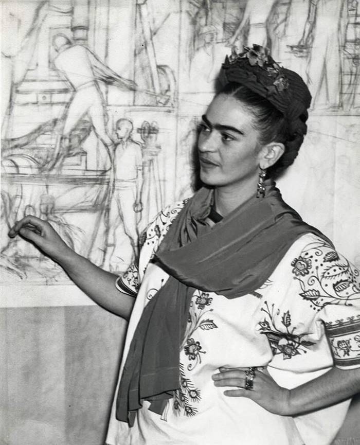 Frida Kahlo Photos, Frida Kahlo Rare Photos, Photos of Frida Kahlo, Frida Kahlo Photographs, Mexican artist Frida Kahlo Rare Photos, frida pictures