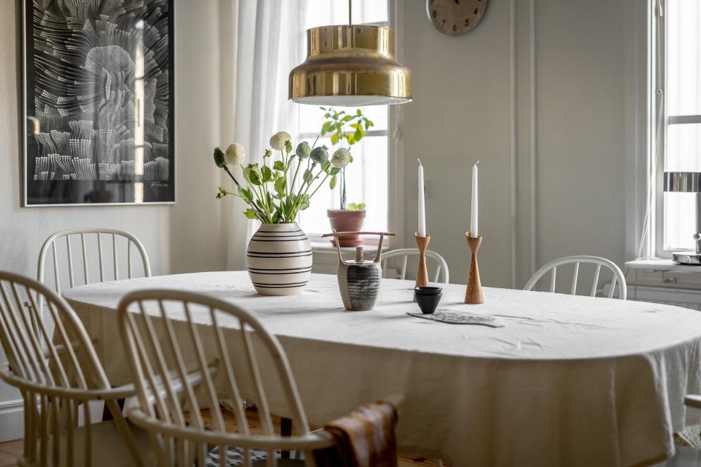 Un affascinante arredamento vintage: l'eleganza senza tempo di un appartamento scandinavo
