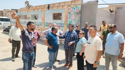 محافظ السويس يشكل لجنة عاجلة لتطوير مداخل عمارات السادات استجابة لمطالب السكان