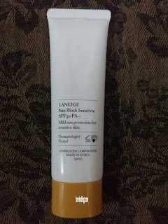 bagian belakang dari laneige sunblock sensitive spf 30 pa ++