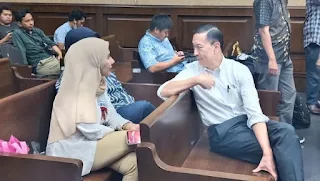 Tom Lembong responds to Enggartiasto's name appearing in sugar corruption case