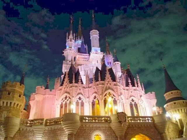 Disney Castle HD Wallpapers Free Download