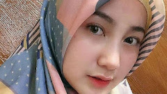 Jilbaber Cantik Narsis Ala Selebritis