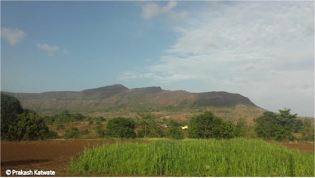 On the way near Hadshi Temple Pune