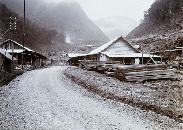 Photo Eksklusif Stasiun Malabar Gunung Puntang....!!! | http://indonesiatanahairku-indonesia.blogspot.com/