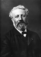 http://commons.wikimedia.org/wiki/File:F%C3%A9lix_Nadar_1820-1910_portraits_Jules_Verne.jpg