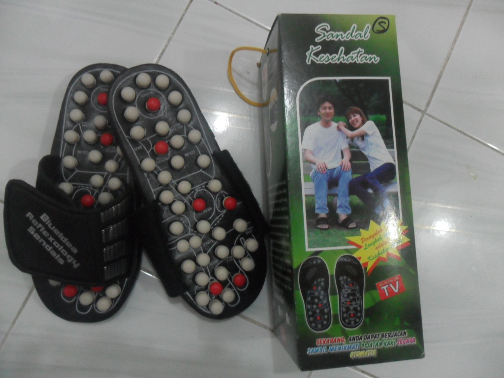 SANDAL REFLEKSI  SANDAL KESEHATAN 082131404044 JUAL 