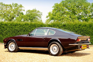 1977 Aston Martin V8 Vantage Side Picture