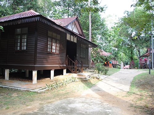 Khazanah Tasik Kenyir ~ Kendatipun Sekadar Catatan 