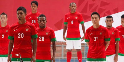 FOTO GAMBAR KAOS JERSSEY BARU TIMNAS INDONESIA PIALA AFF 2012